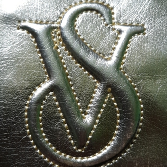 𝅺Victoria's Secret Mini Bag - Picture 4 of 9